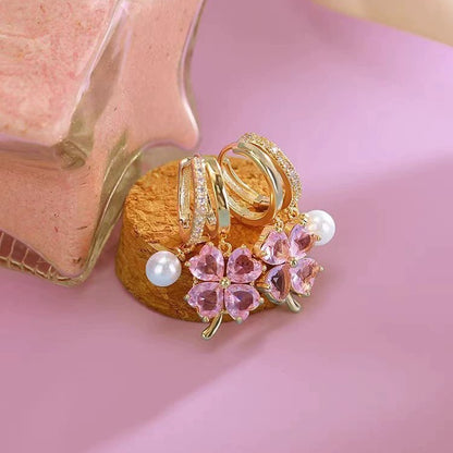 🌸Fashion crystal four-petal flower pearl earrings