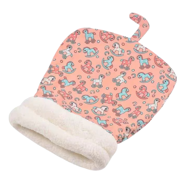 Cozy Pet Nest for Cats and Dogs - Plush & Machine Washable, Perfect for Your Pet's Comfort and Warmth