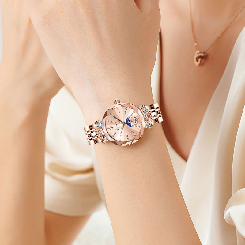 🔥Women's Fashionable Diamond Moon Star Watch