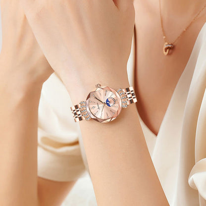 🔥Women's Fashionable Diamond Moon Star Watch