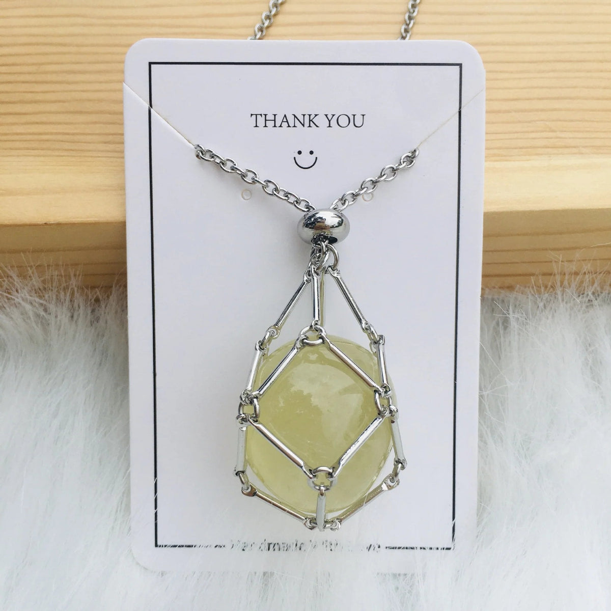 🎁Crystal Necklace🌟 Free (Crystal) Gift Included