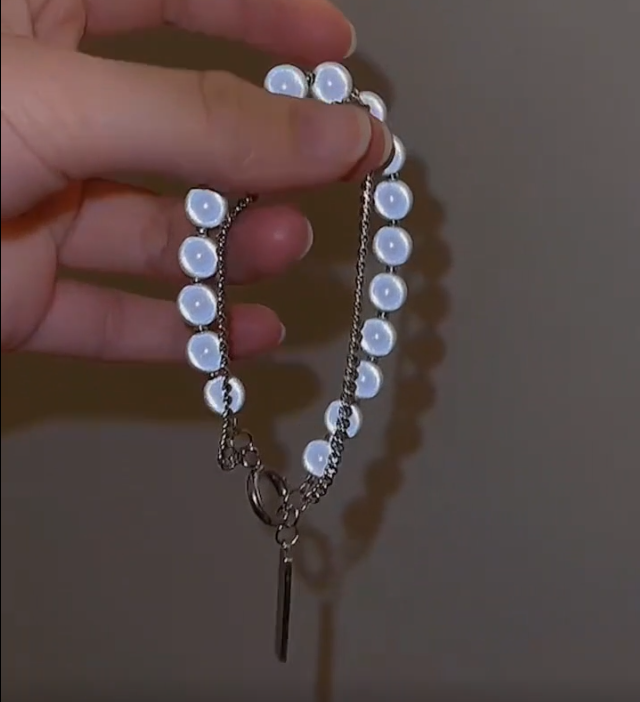 Glow Pearls Double Layers Bracelet