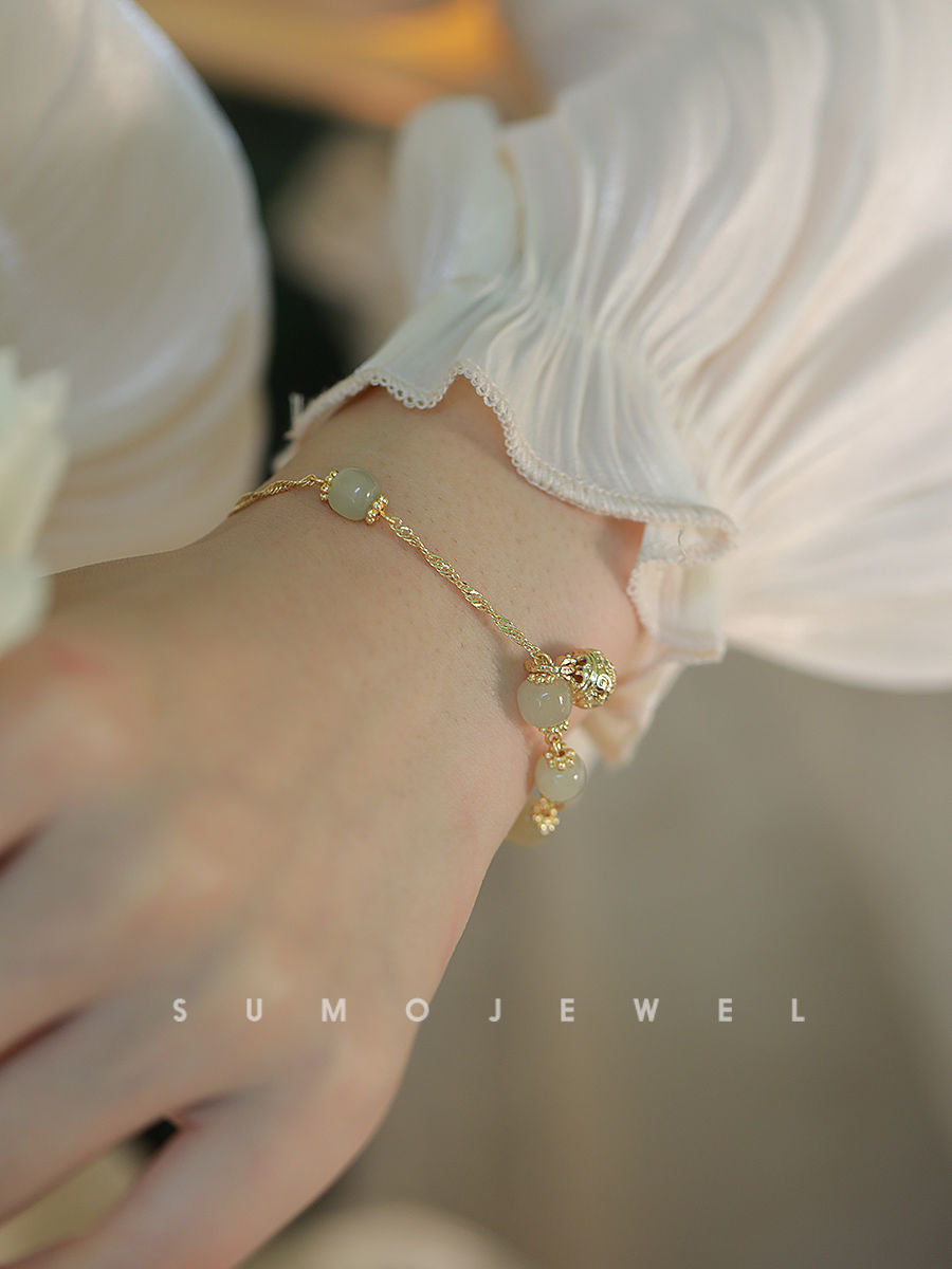 Hetian Jade Bell Bracelet （Good luck in the new year）