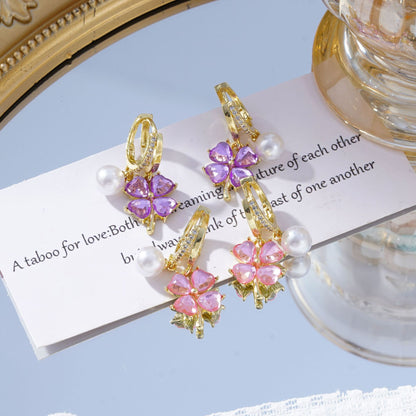 🌸Fashion crystal four-petal flower pearl earrings