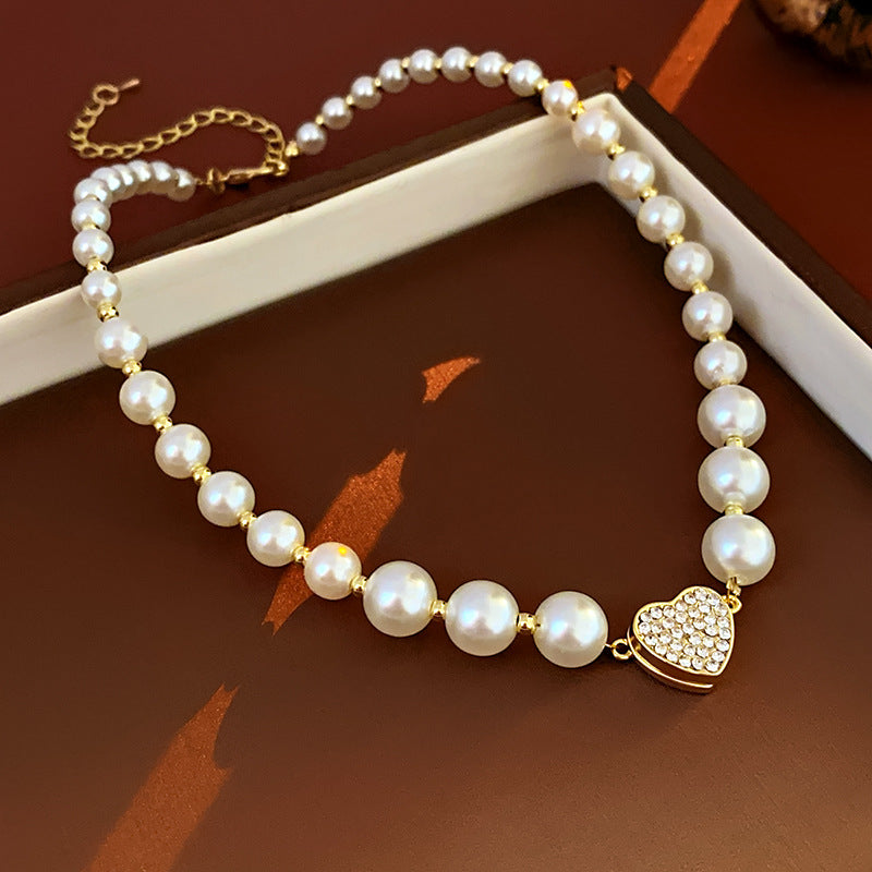 Collection of love - diamond-set magnetic attraction love pearl necklace