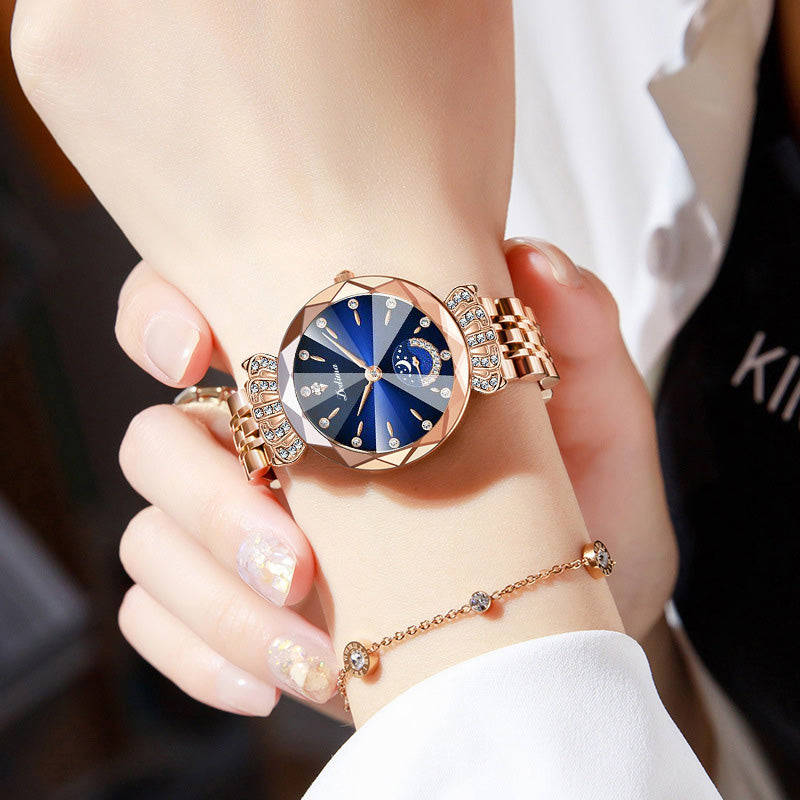 🔥Women's Fashionable Diamond Moon Star Watch