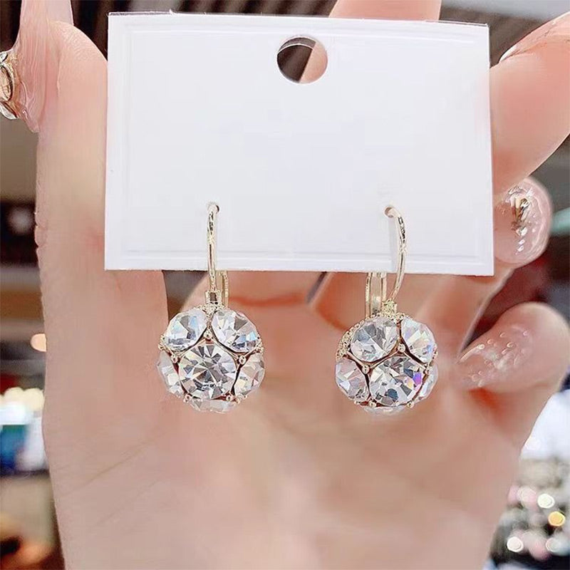 🔥Elegant Crystal Sphere Drop Earrings
