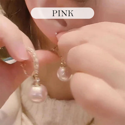 Elegant and light pearl earrings