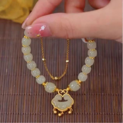 Adjustable Beaded Bracelet with Pendant