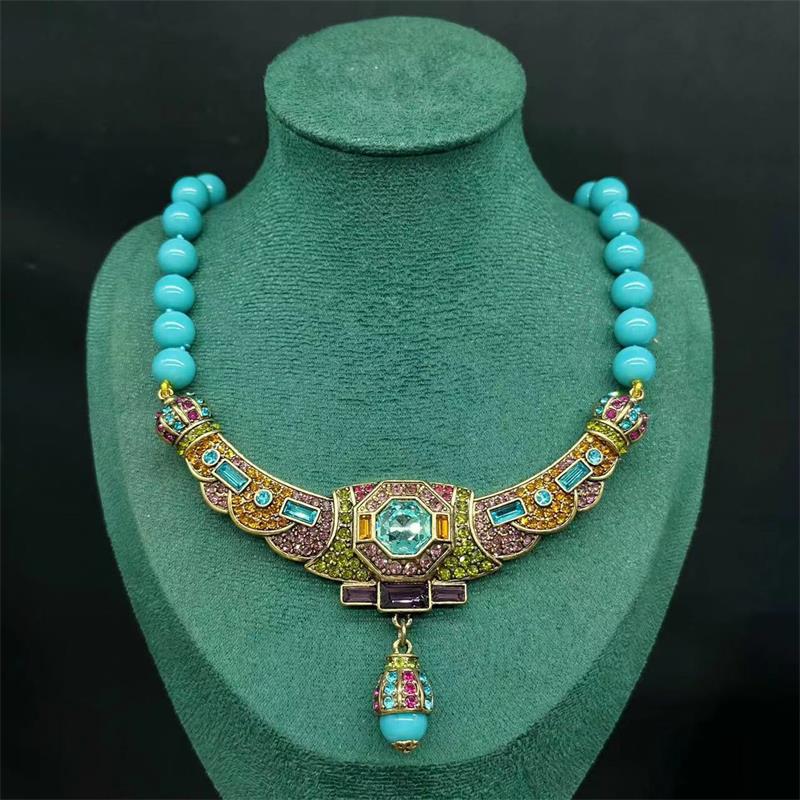 Medieval Jewelry Stone Turquoise Necklace Retro Light Luxury Necklace